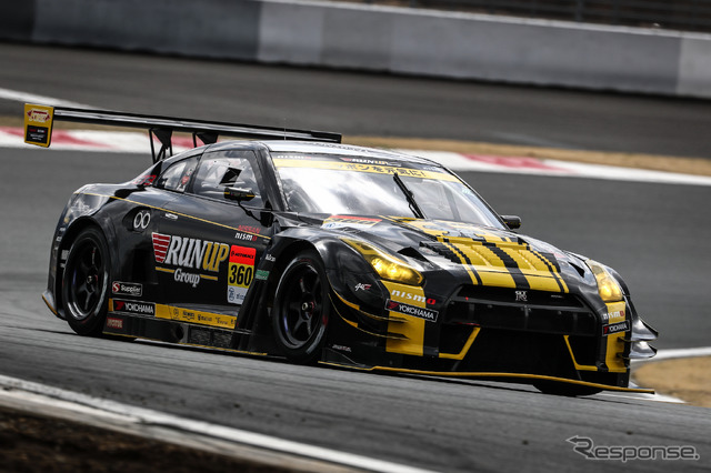 GT300クラス4位タイムの#360 GT-R。