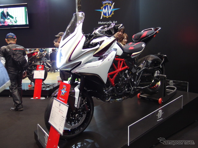MVアグスタ・トゥーリスモ・ヴェローチェ800ベレッツァ・アッソルータ(東京モーターサイクルショー2018)