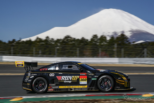 GT300クラス2日目の4位タイム、#360 GT-R 。