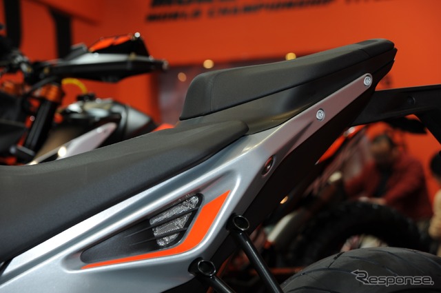 KTM 790 デューク（東京モーターサイクルショー2018 ）