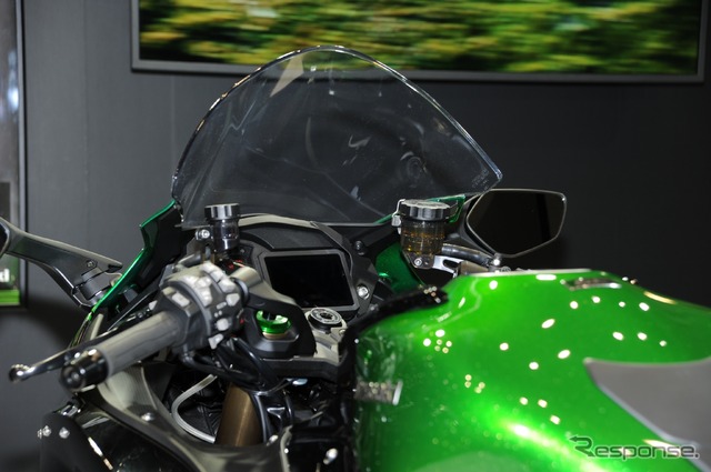 カワサキ Ninja H2 SX SE(東京モーターサイクルショー2018)