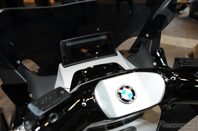 BMW C400X(東京モーターサイクルショー2018)