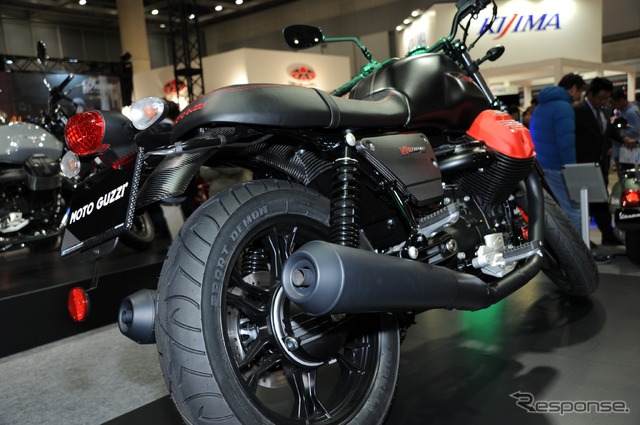 モトグッツィ V7 IIIカーボン(東京モーターサイクルショー2018)