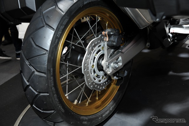 ホンダCRF1000Lアフリカツイン・アドべンチャースポーツ(東京モーターサイクルショー2018)