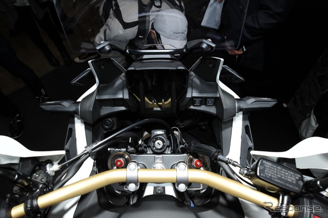 ホンダCRF1000Lアフリカツイン・アドべンチャースポーツ(東京モーターサイクルショー2018)