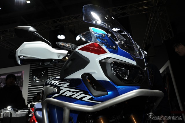 ホンダCRF1000Lアフリカツイン・アドべンチャースポーツ(東京モーターサイクルショー2018)