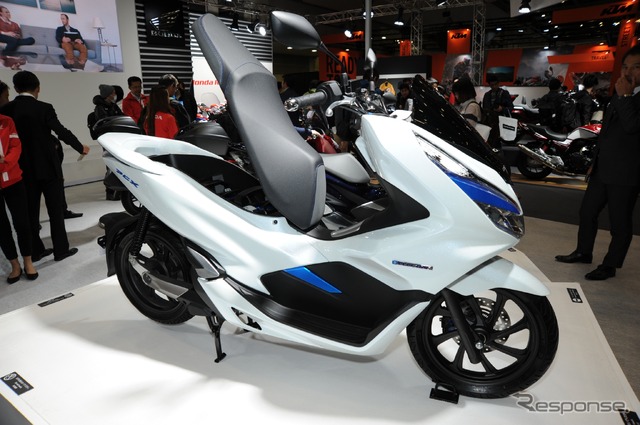 ホンダ PCXエレクトリック(東京モーターサイクルショー2018)