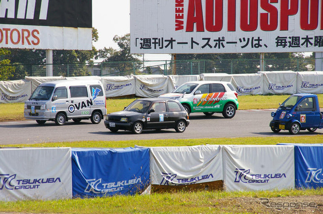 【写真蔵】手作り電気自動車で耐久レース…日本EVフェスティバル