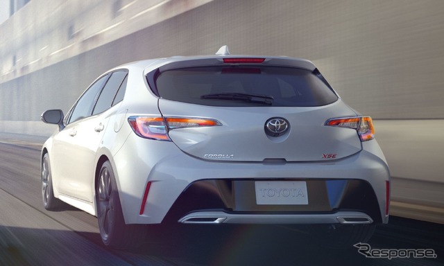 トヨタ・カローラ・ハッチバック 新型のXSE