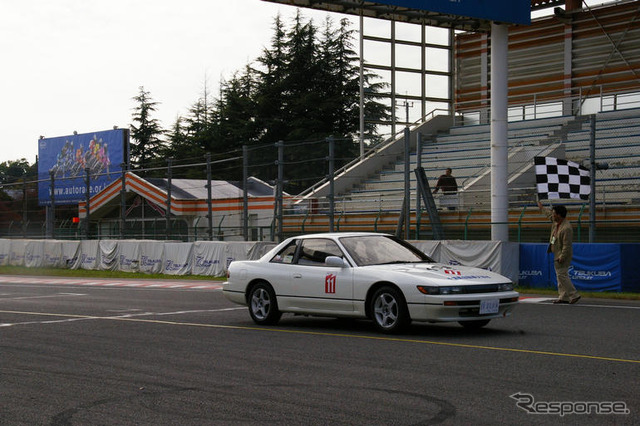 【写真蔵】手作り電気自動車で耐久レース…日本EVフェスティバル