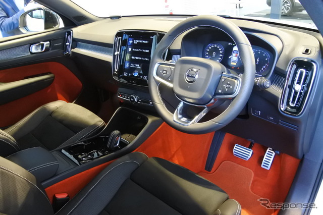 ボルボ XC40 発表会