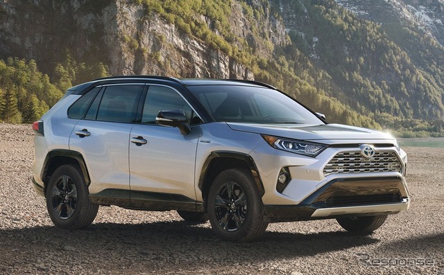 トヨタRAV4ハイブリッド新型