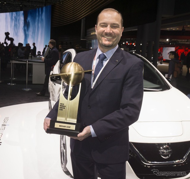 ワールドグリーンカー2018を受賞した日産リーフ新型（ニューヨークモーターショー2018）