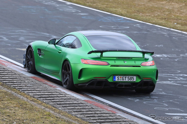 メルセデス AMG GT R 謎の新型車スクープ写真