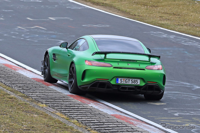 メルセデス AMG GT R 謎の新型車スクープ写真