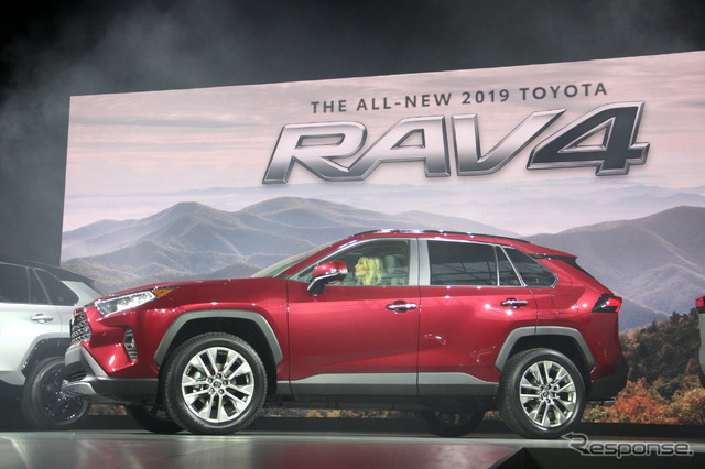 トヨタRAV4新型(ニューヨークモーターショー2018)