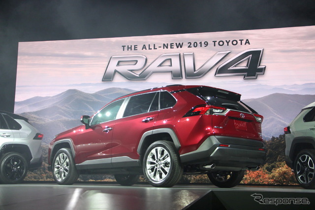 トヨタRAV4新型(ニューヨークモーターショー2018)