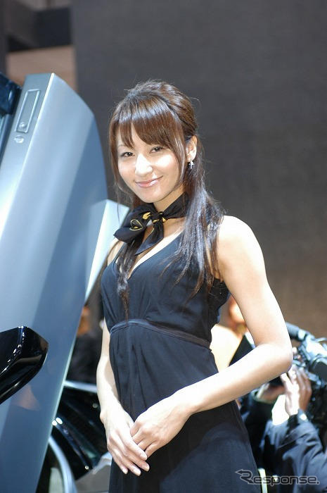 【東京モーターショー07】コンパニオン写真蔵…ランボルギーニ その2