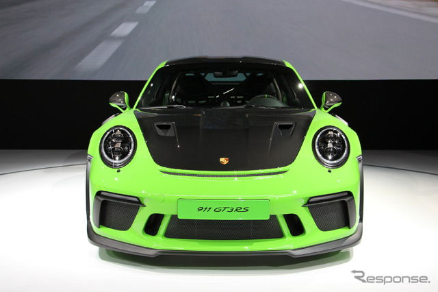 ポルシェ911GT3 RS 改良新型のヴァイザッハ・パッケージ(ニューヨークモーターショー2018)