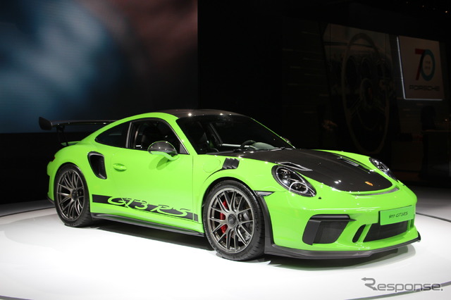 ポルシェ911GT3 RS 改良新型のヴァイザッハ・パッケージ(ニューヨークモーターショー2018)