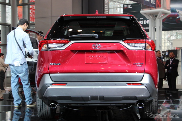 トヨタRAV4新型(ニューヨークモーターショー2018)