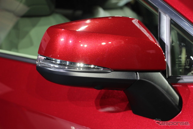 トヨタRAV4新型(ニューヨークモーターショー2018)