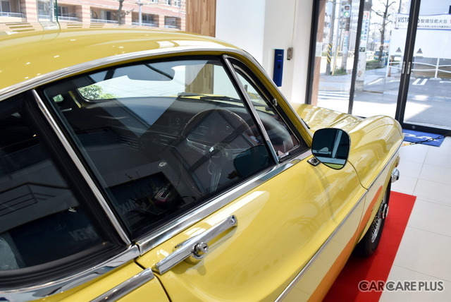 あの名優も愛した 北欧が誇る伝説の名車ボルボ「P1800E」の雄姿