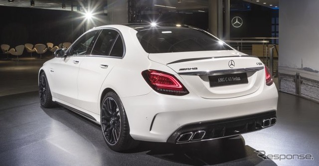 メルセデス AMG C63 S セダン改良新型(ニューヨークモーターショー2018)