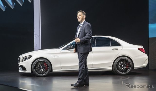 メルセデス AMG C63 S セダン改良新型(ニューヨークモーターショー2018)