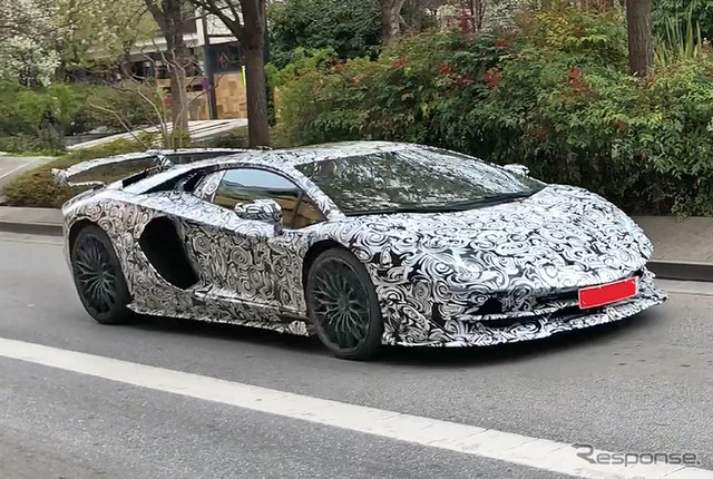 ランボルギーニ アヴェンタドール SV J(イオタ)スクープ写真