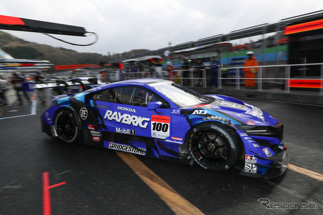 GT500クラス予選5位の#100 NSX。