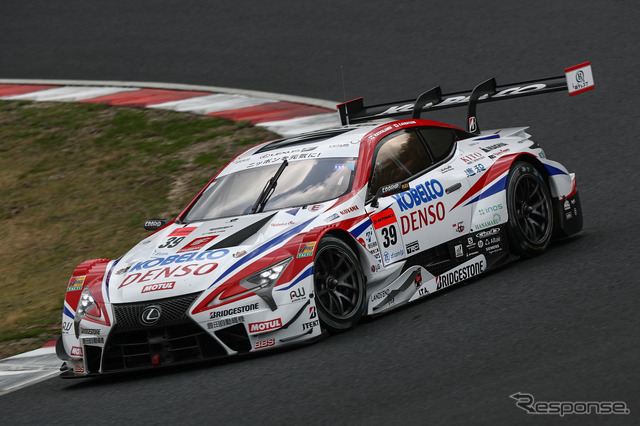 GT500クラス予選15位の#39 LC500。