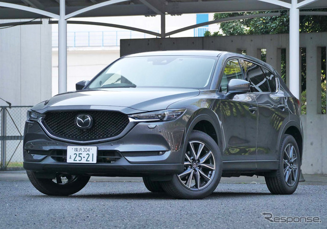 マツダ CX-5 2.5リットルガソリン