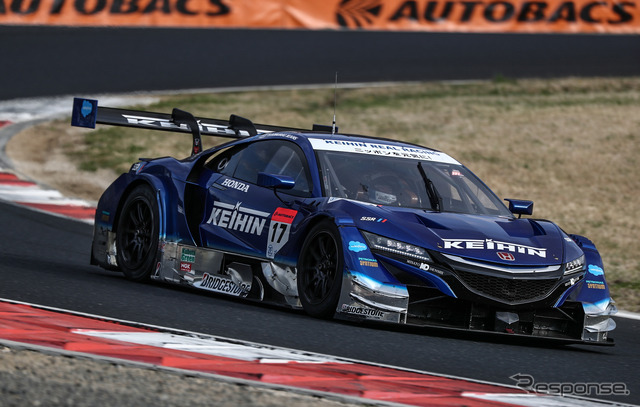 開幕戦を制したのは、塚越&小暮の#17 NSX。