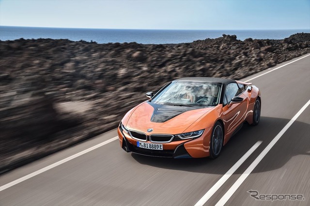 BMW i8ロードスター