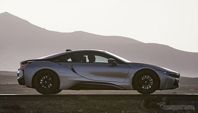 BMW i8クーペ