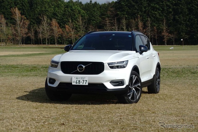 ボルボ XC40