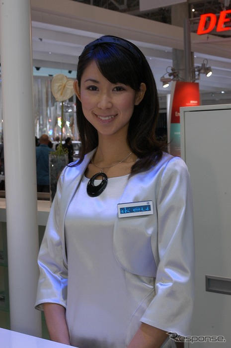 【東京モーターショー07】コンパニオン写真蔵…VW その3