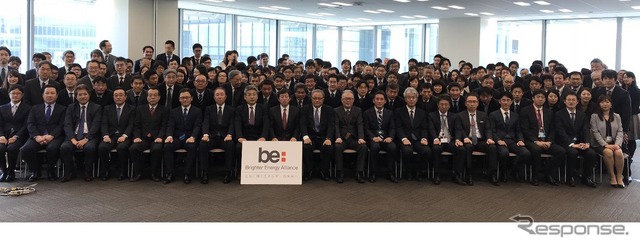 出光興産と昭和シェル石油の原油・需給部門（出光興産JPタワー）