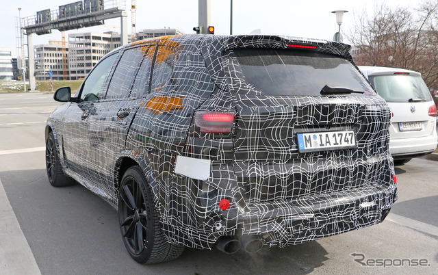 BMW X5M 次期型スクープ写真