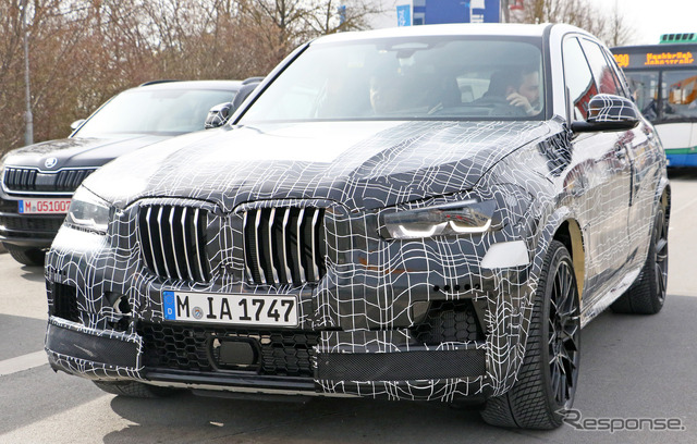 BMW X5M 次期型スクープ写真