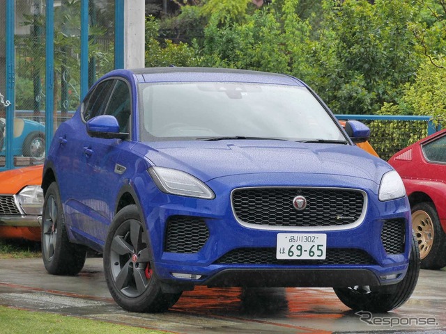 ジャガー E-PACE P250