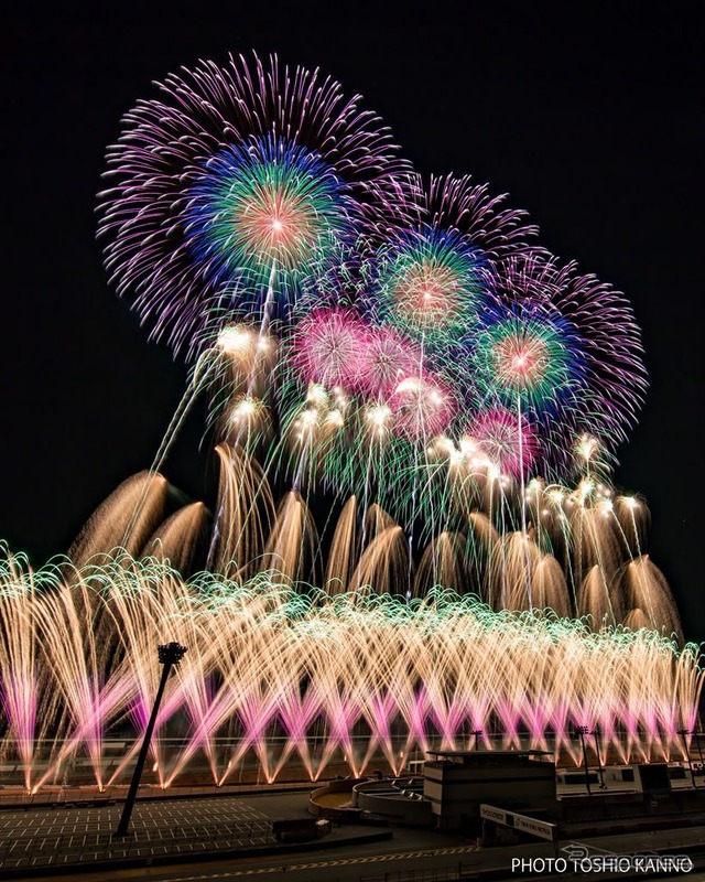 ツインリンクもてぎ花火の祭典イメージ