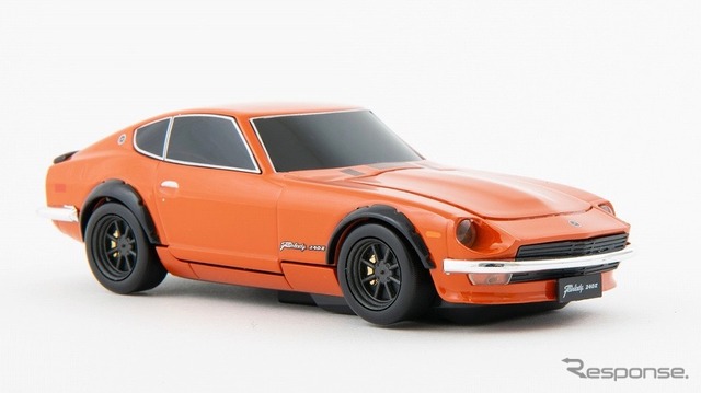 自動車型モバイルバッテリー 日産フェアレディ 240Z