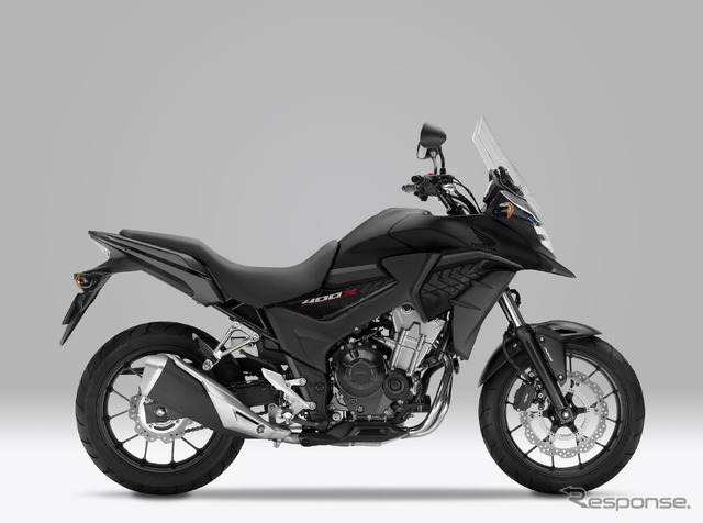 ホンダ400X（マットバリスティックブラックメタリック）