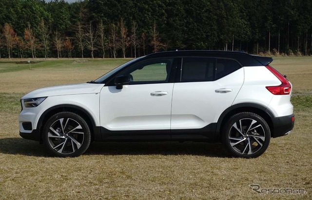 ボルボ XC40