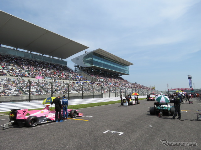 決勝日は3万4000人の観衆が鈴鹿につめかけた。