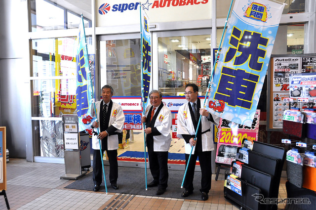 愛車を磨いて心新たに連休を迎える。