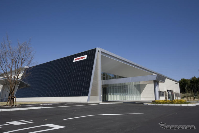 次世代太陽電池の新工場、ホンダソルテックが開所式