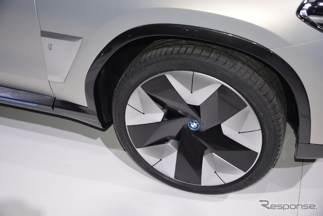 BMW コンセプトiX3(北京モーターショー2018)